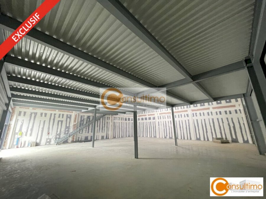 Local d'activité à louer 511 m² - Sallebœuf