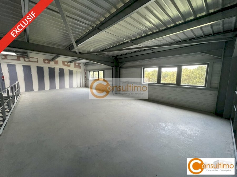 Local d'activité à louer 511 m² - Sallebœuf