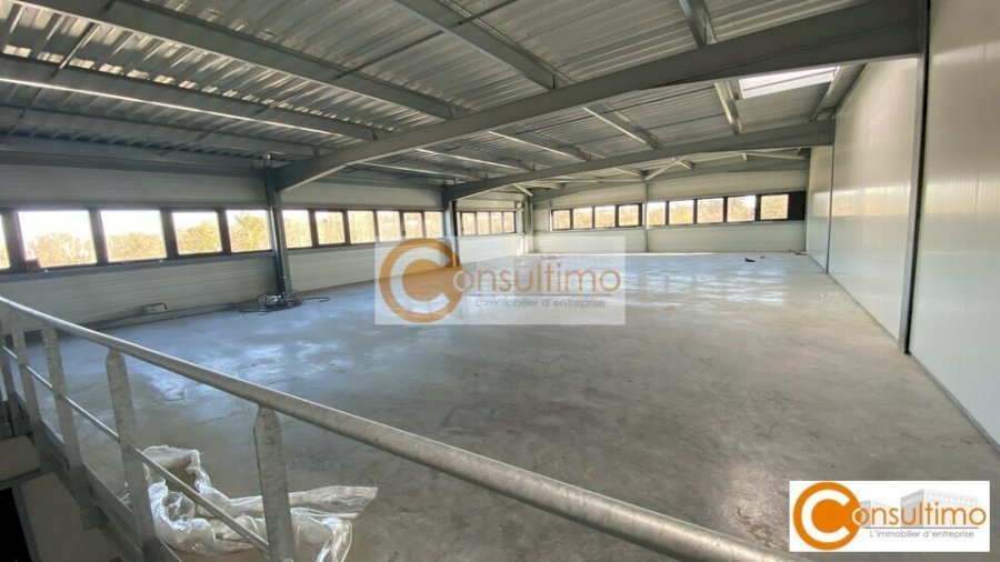 Local d'activité à acheter 387 m² - Sallebœuf