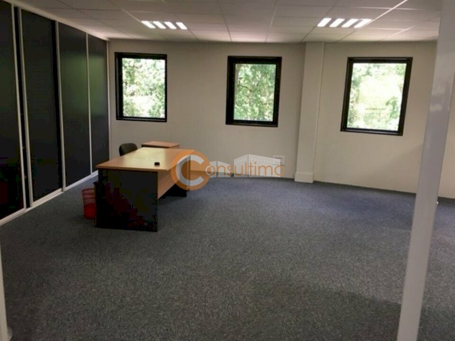 Bureau à louer 488 m² - Mérignac