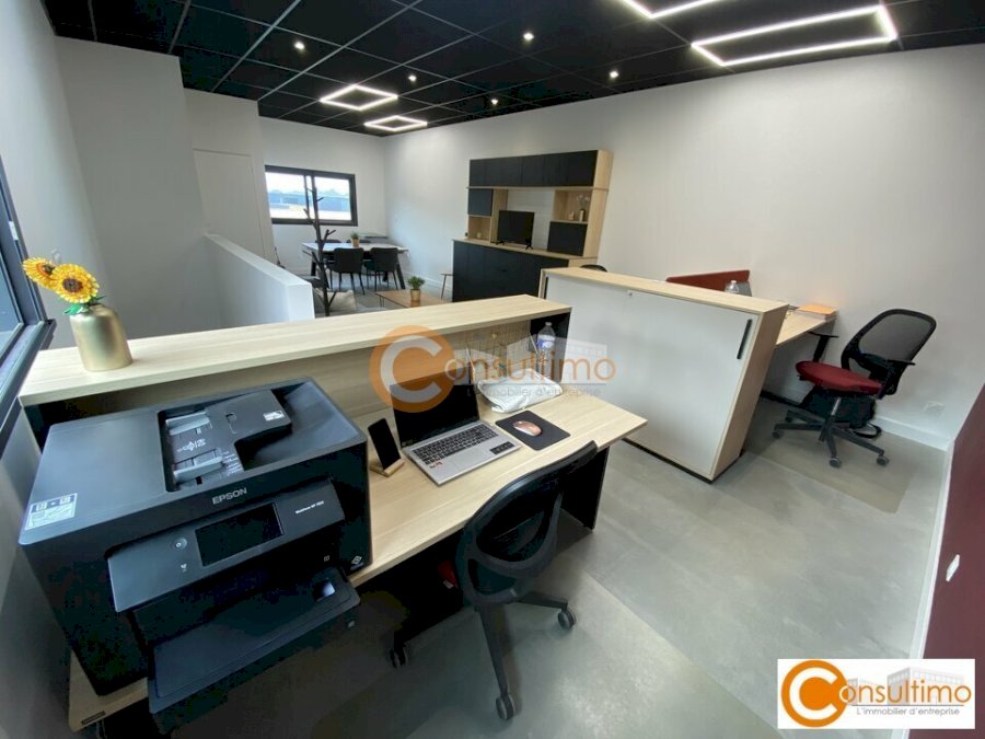 Bureau à louer 45 m² - Audenge