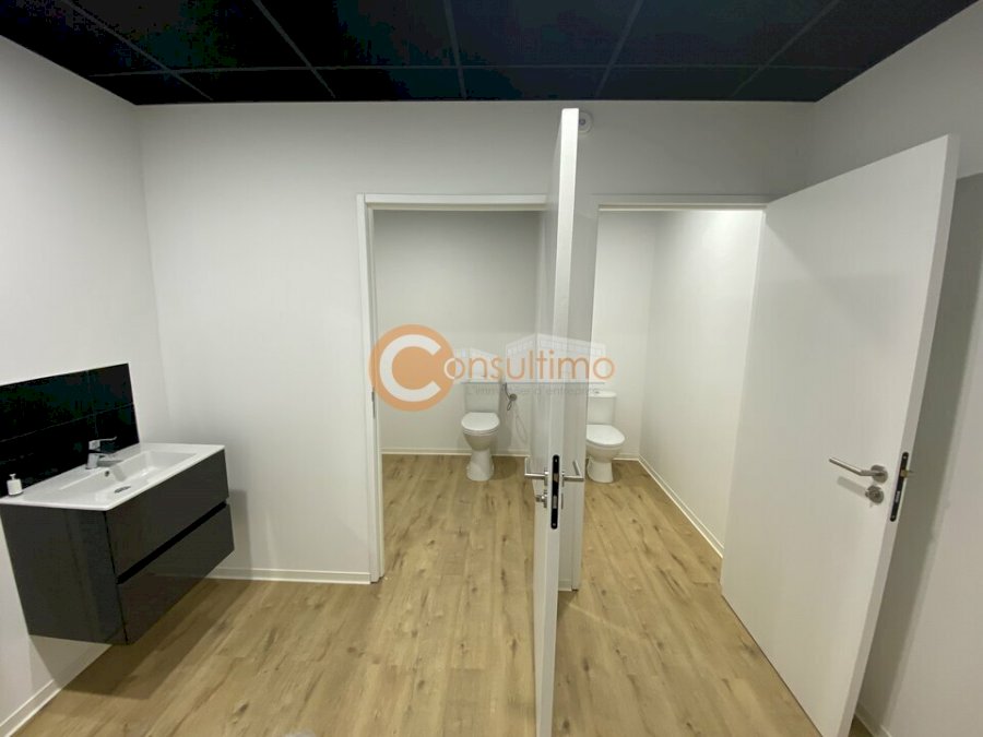 Bureau à louer 30 m² - Artigues-près-Bordeaux