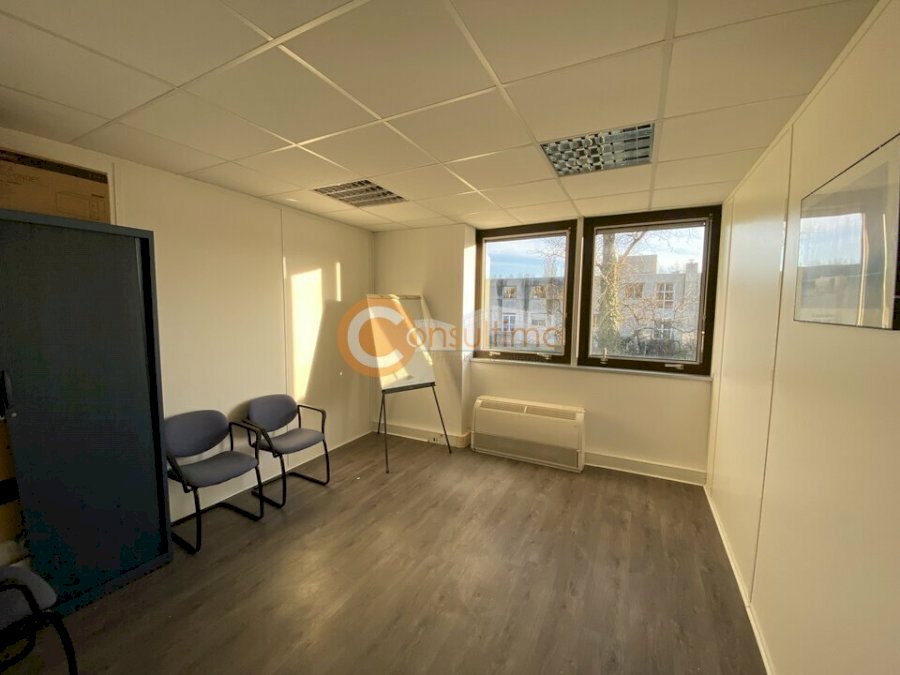 Bureau à louer 140 m² - Bruges