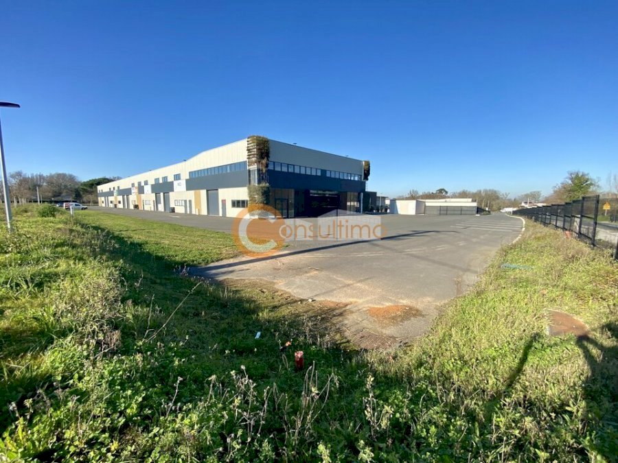 Terrain à acheter 65 m² - Sallebœuf