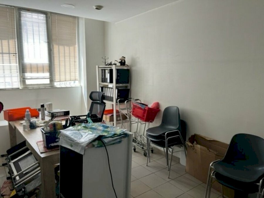 Local d'activité à louer 420 m² - Bordeaux