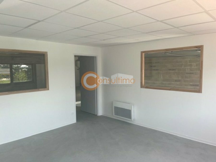 Local d'activité à acheter 258 m² - Carbon-Blanc