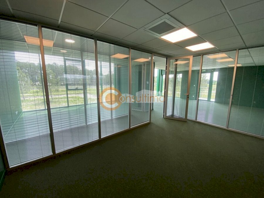 Bureau à acheter 782 m² - Bordeaux