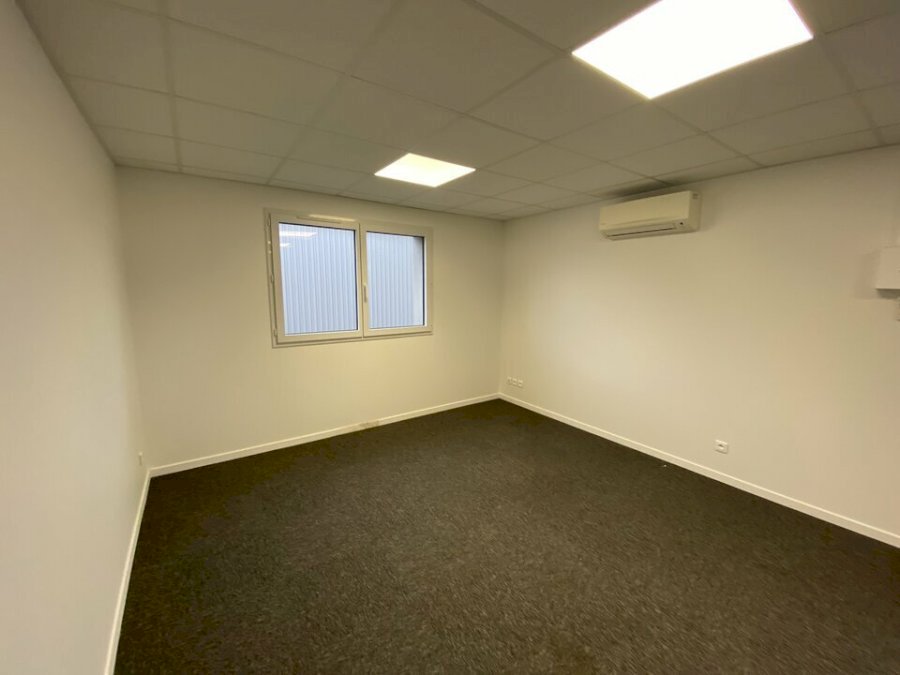 Bureau à louer 34 m² - Pompignac