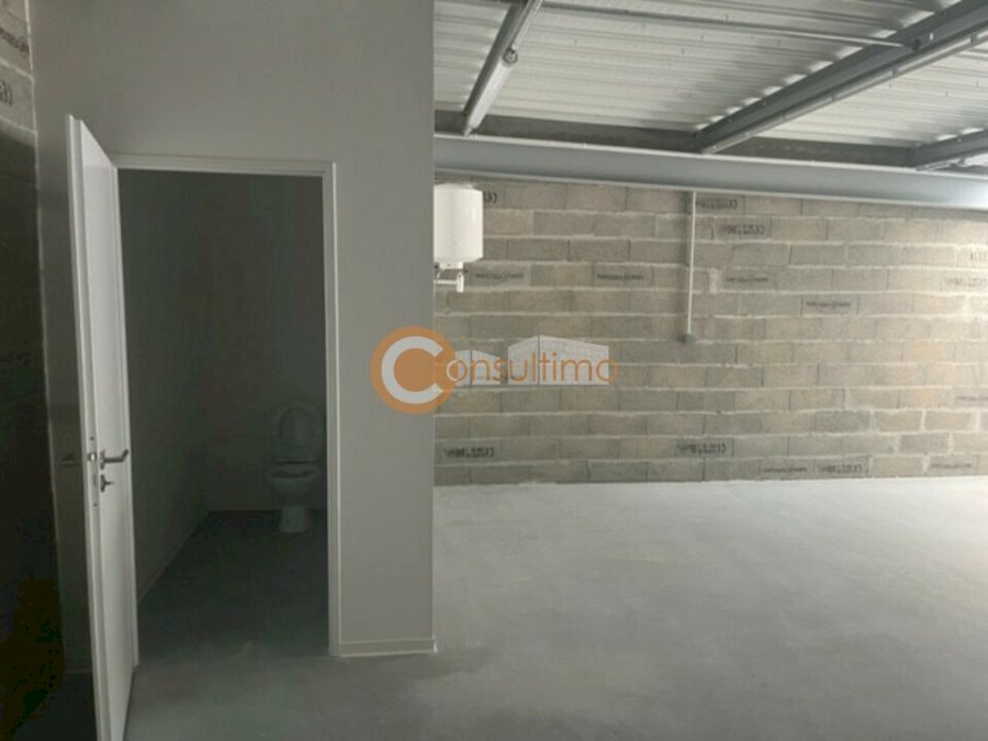 Local d'activité à acheter 258 m² - Carbon-Blanc