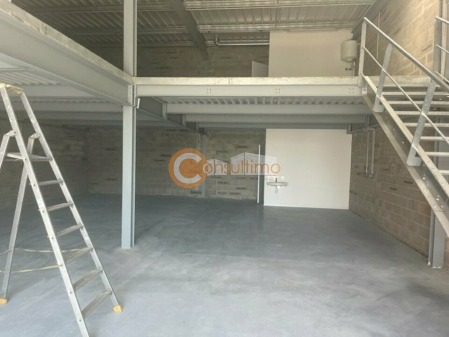 Local d'activité à acheter 258 m² - Carbon-Blanc