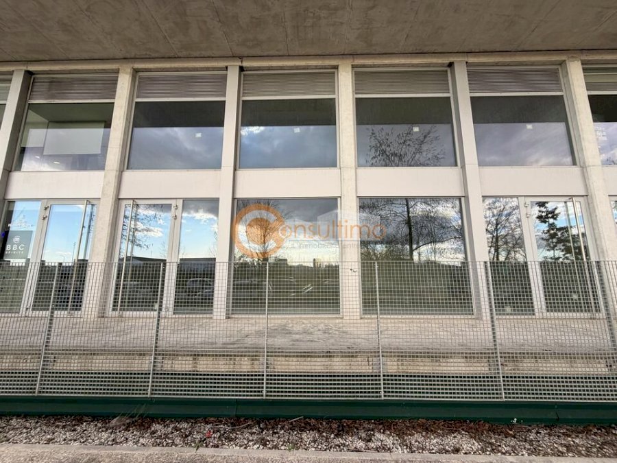 Local commercial à louer 85 m² - Bordeaux