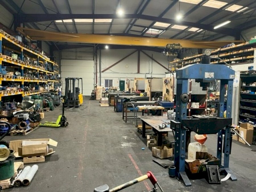 Local d'activité à louer 610 m² - Bordeaux