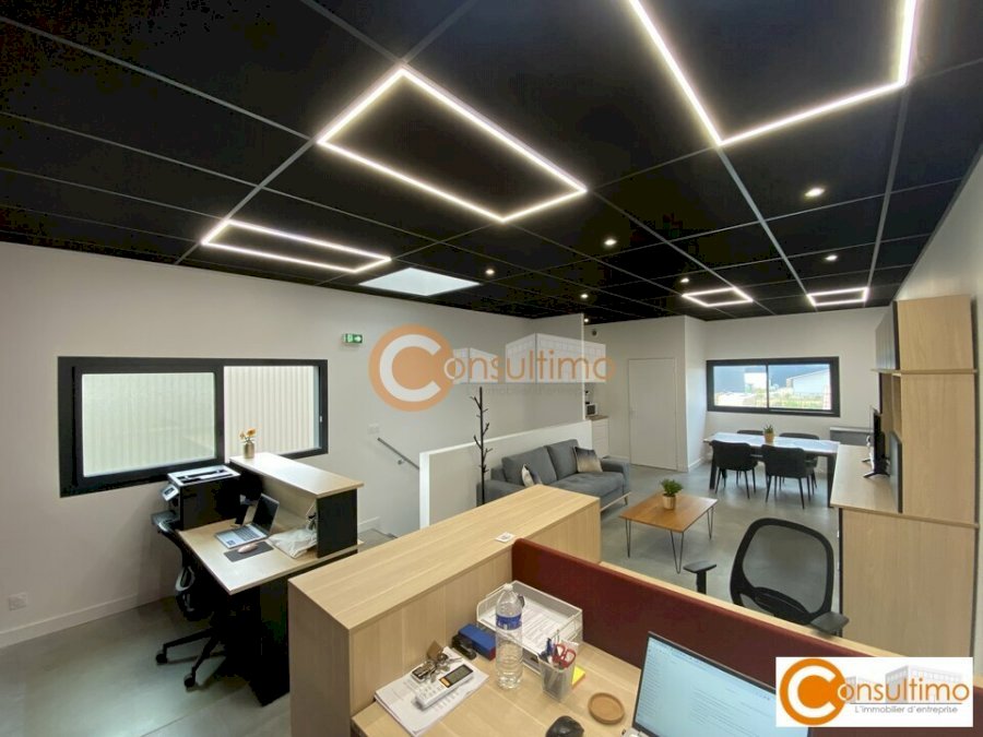 Bureau à louer 45 m² - Audenge