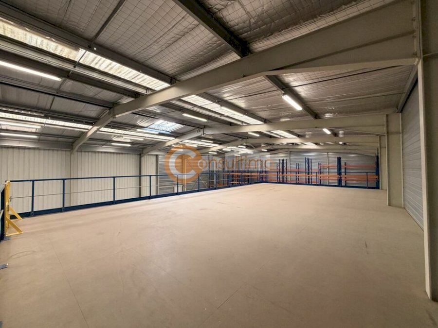 Local d'activité à louer 1500 m² - Estillac