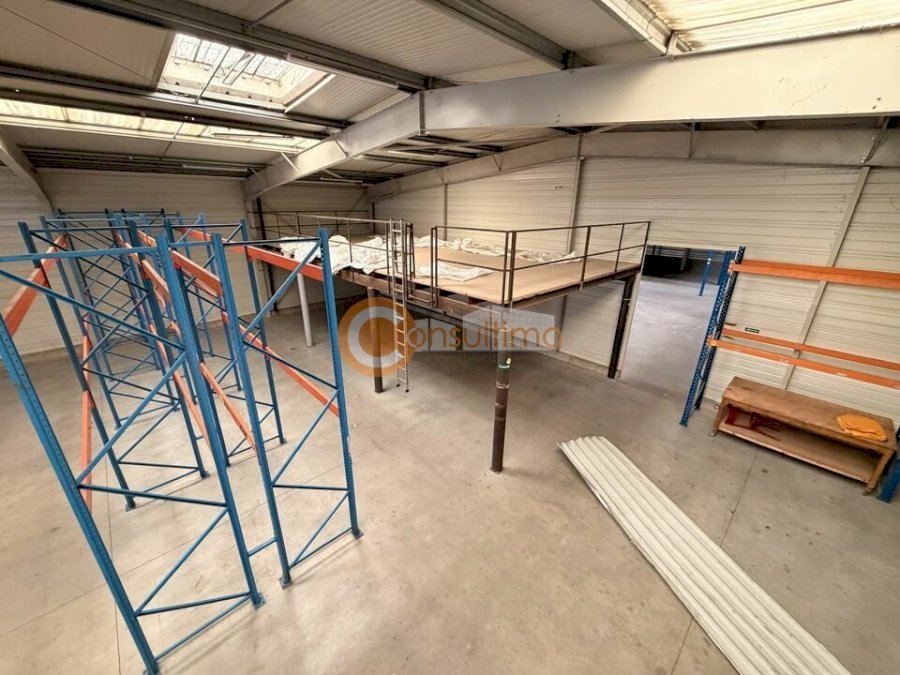 Local d'activité à louer 1500 m² - Estillac