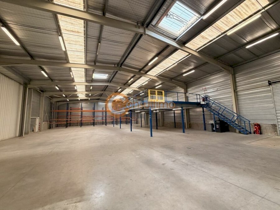 Local d'activité à louer 1500 m² - Agen