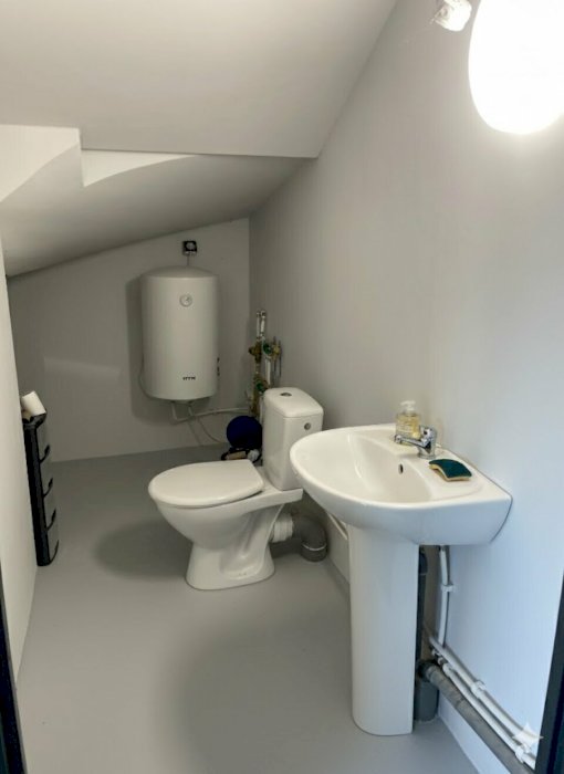 Local d'activité à acheter 350 m² - Izon