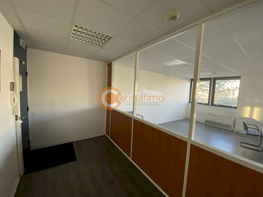 Bureau à louer 140 m² - Bruges