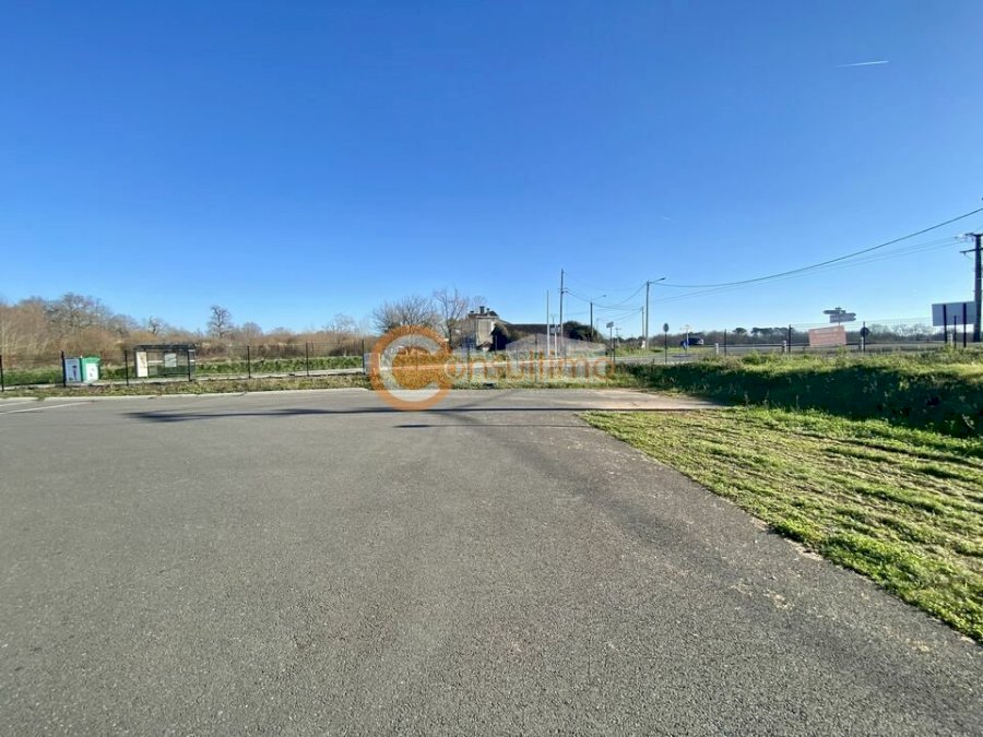 Terrain à acheter 65 m² - Sallebœuf