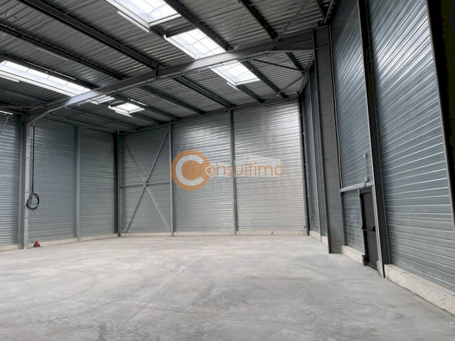 Local d'activité à louer 400 m² - Andernos-les-Bains