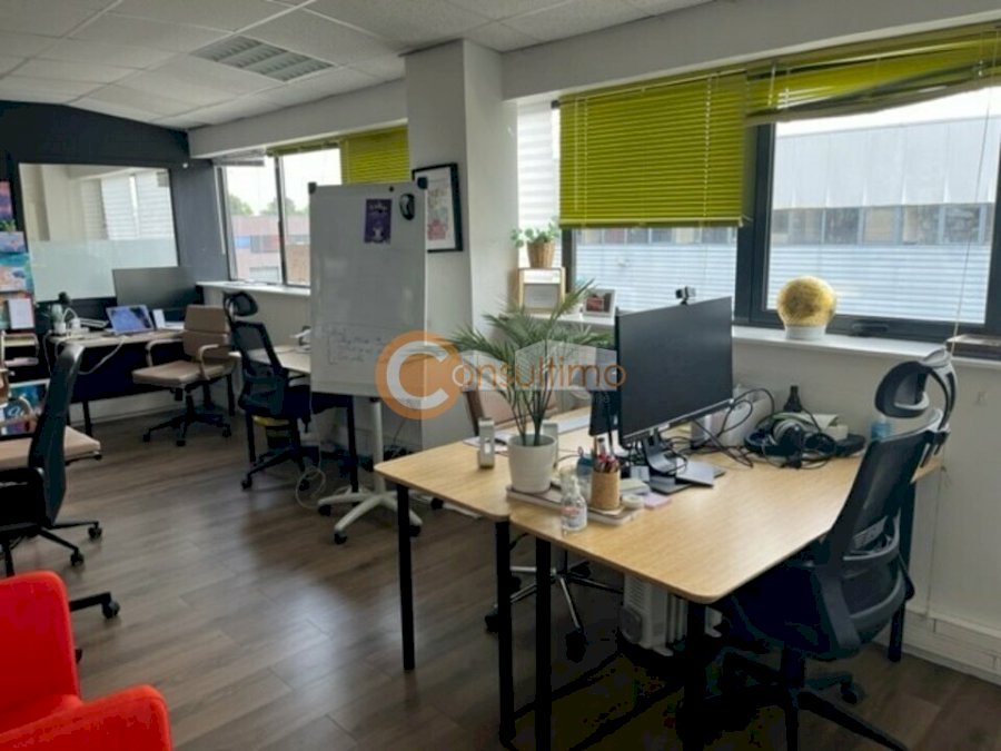 Local d'activité à louer 826 m² - Cenon