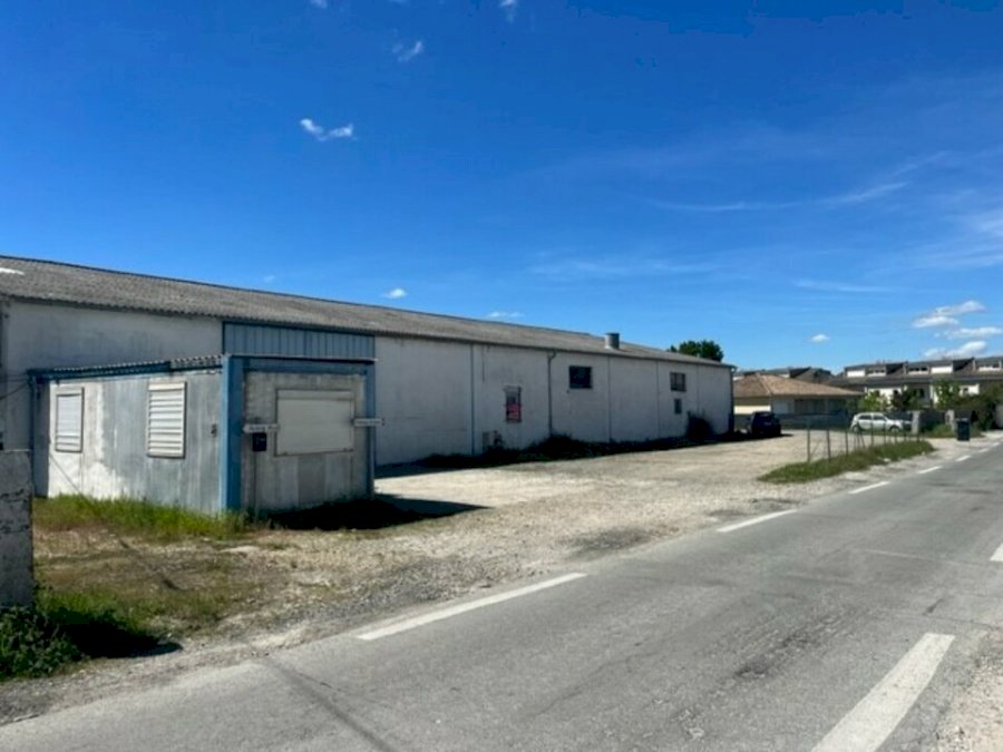 Entrepôt à louer 800 m² - Ambarès-et-Lagrave
