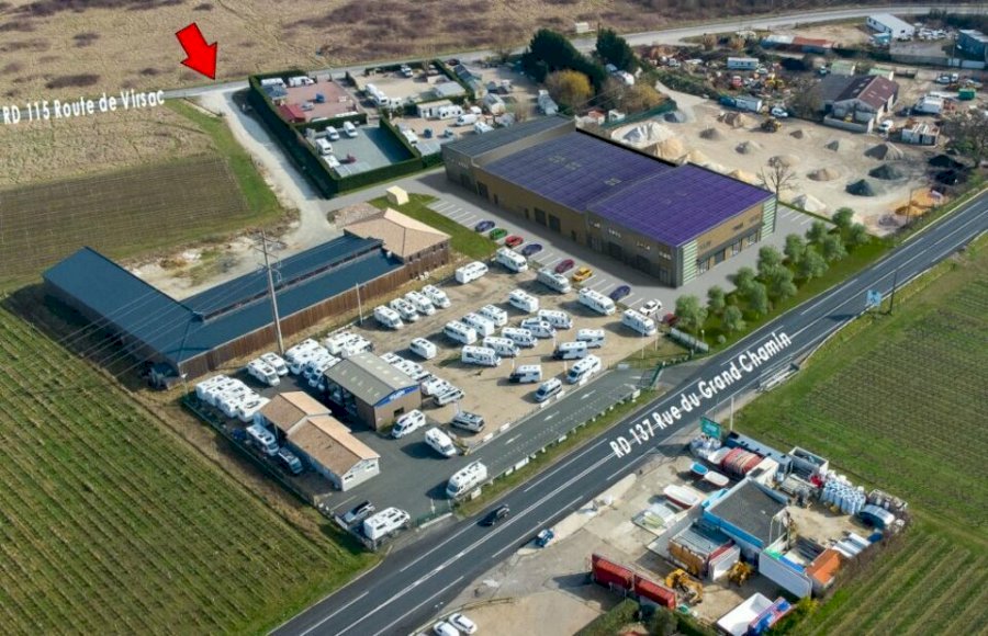 Local d'activité à louer 230 m² - Saint-Gervais