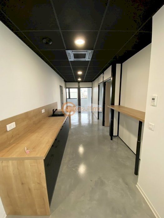 Bureau à louer 156 m² - Artigues-près-Bordeaux