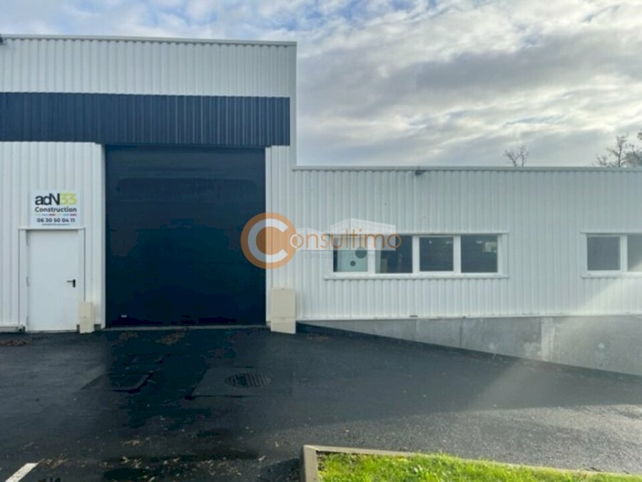 Local d'activité à louer 360 m² - Montussan