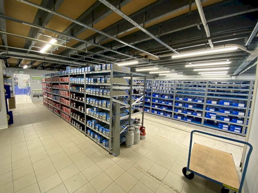 Local d'activité à louer 800 m² - La Teste-de-Buch