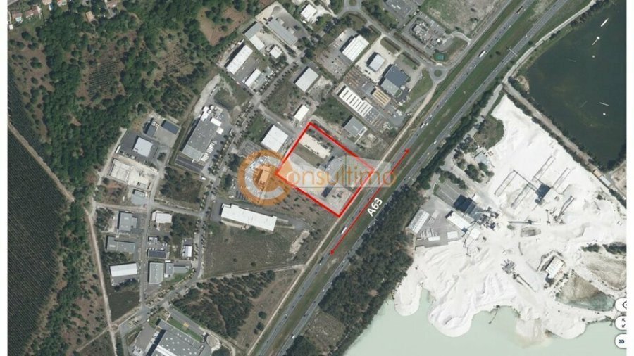 Bureau à acheter 1500 m² - Mios