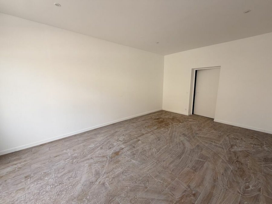 Local d'activité à louer 40 m² - Bordeaux