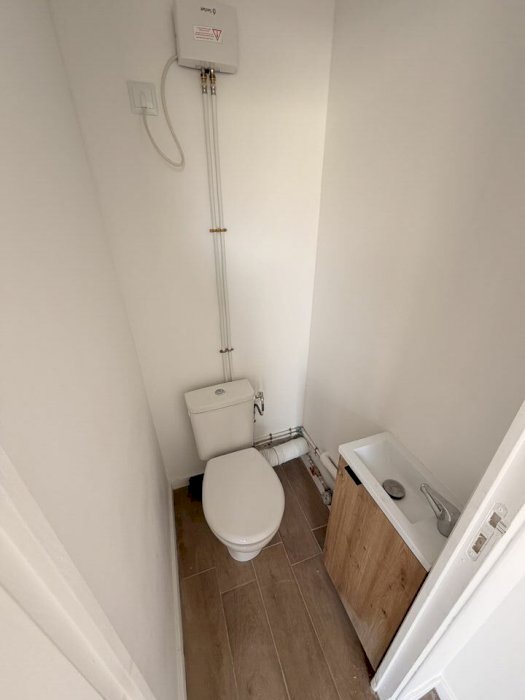 Local d'activité à louer 17 m² - Bordeaux