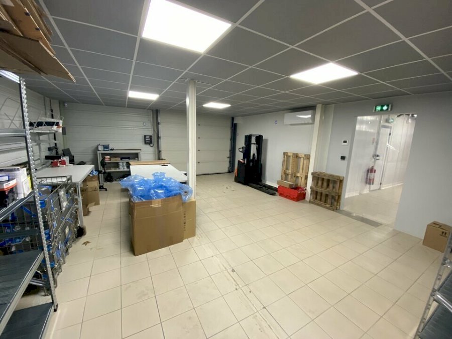 Local d'activité à louer 800 m² - La Teste-de-Buch