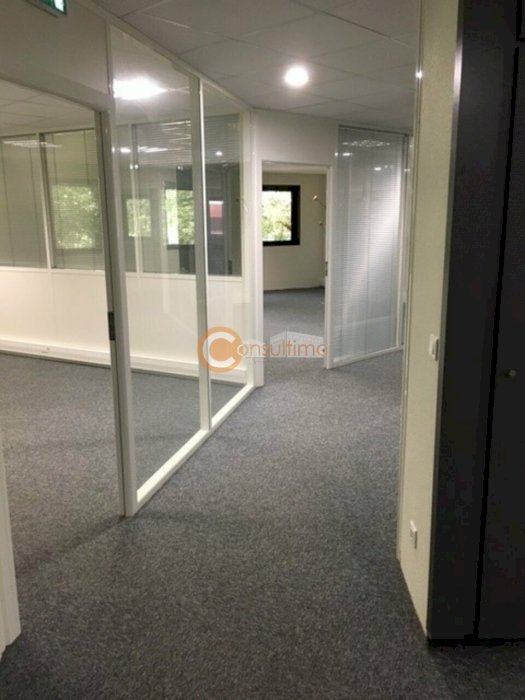 Bureau à louer 488 m² - Mérignac