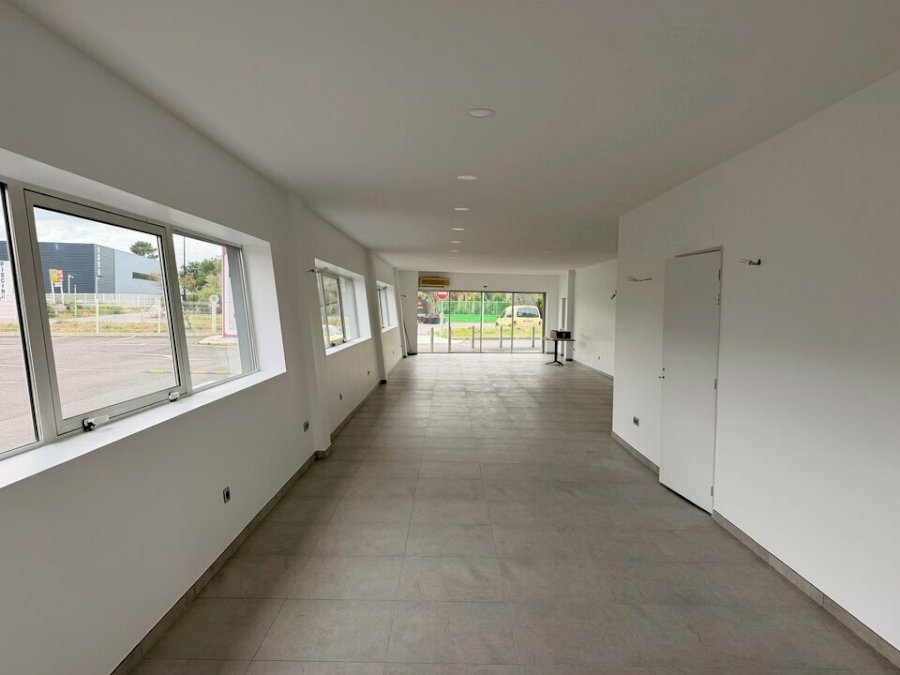 Local commercial à louer 105 m² - La Teste-de-Buch