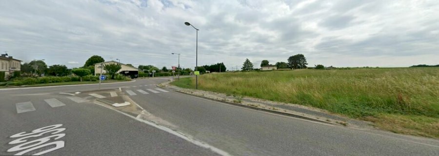 Terrain à acheter 2385 m² - Saint-Quentin-de-Baron