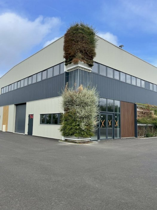 Local d'activité à acheter 387 m² - Sallebœuf