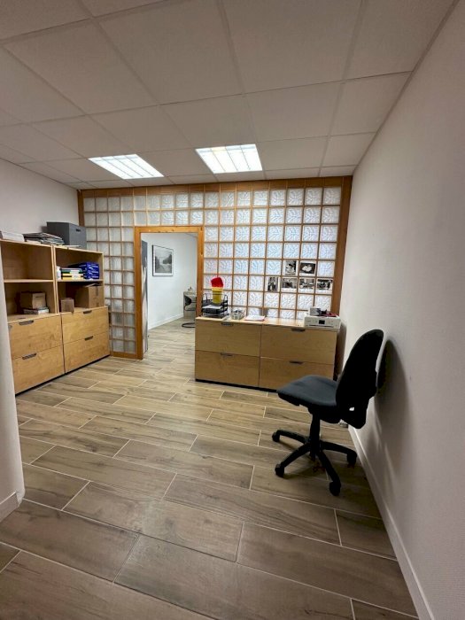 Local d'activité à acheter 55 m² - Libourne