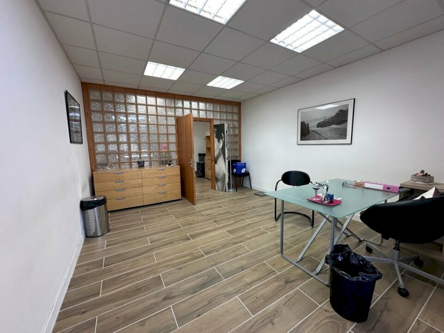 Local d'activité à acheter 55 m² - Libourne