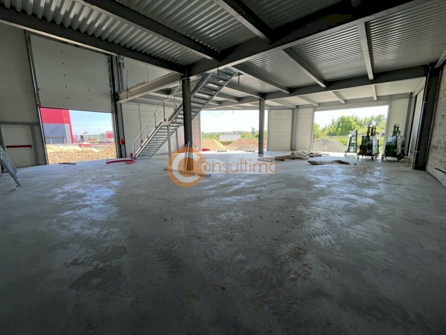 Local d'activité à acheter 1464 m² - Poitiers