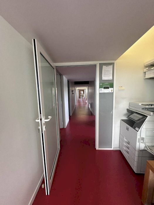 Local d'activité à acheter 639 m² - Floirac