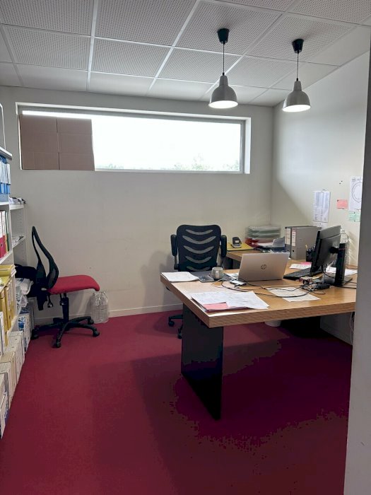 Local d'activité à acheter 639 m² - Floirac