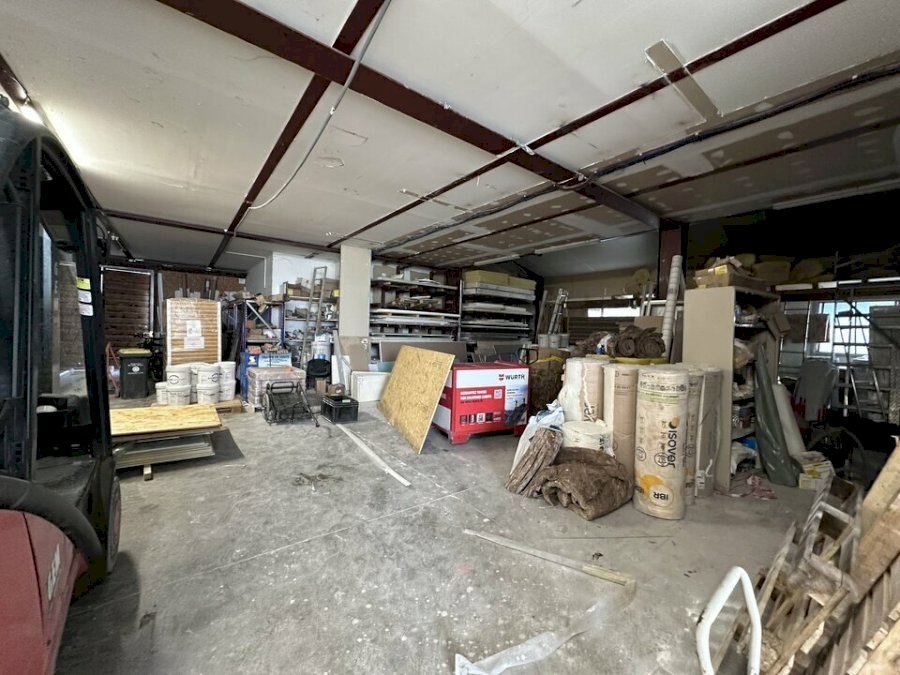 Local d'activité à acheter 639 m² - Floirac