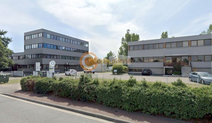 Bureau à louer 78 m² - Mérignac