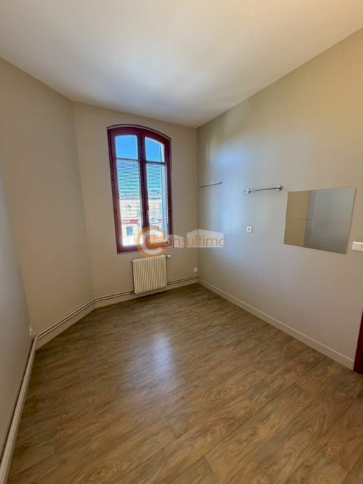 Bureau à louer 60 m² - Saint-Germain-du-Puch