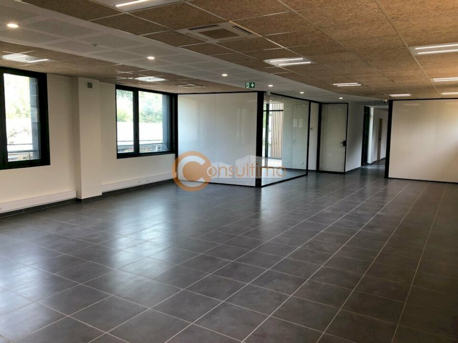 Bureau à louer 266 m² - Cenon