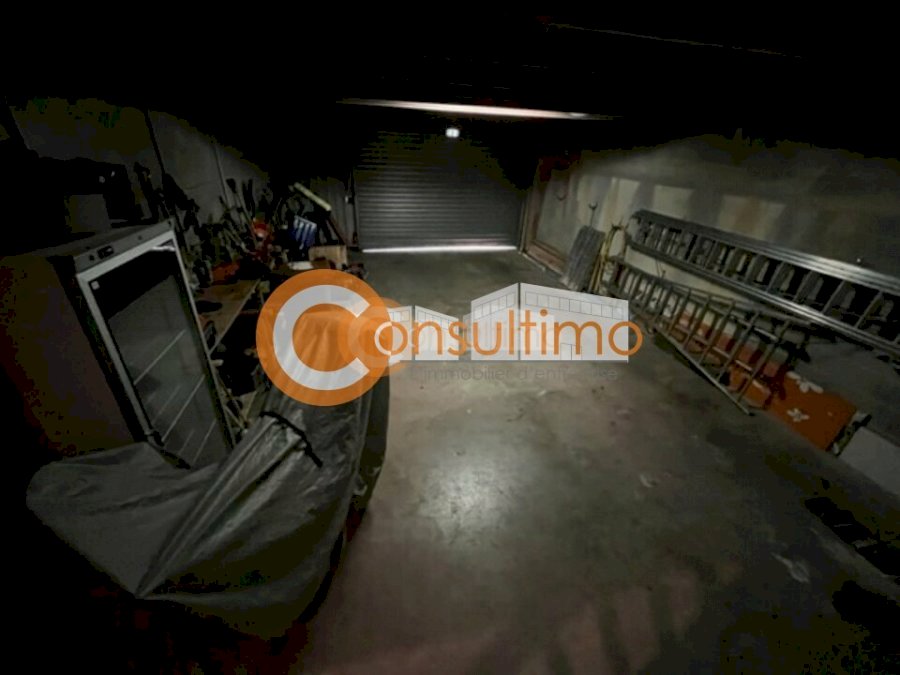 Local commercial à louer 240 m² - La Teste-de-Buch