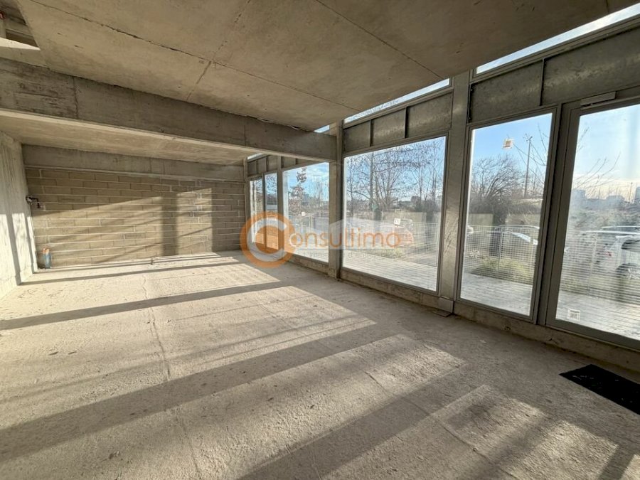 Local commercial à louer 85 m² - Bordeaux