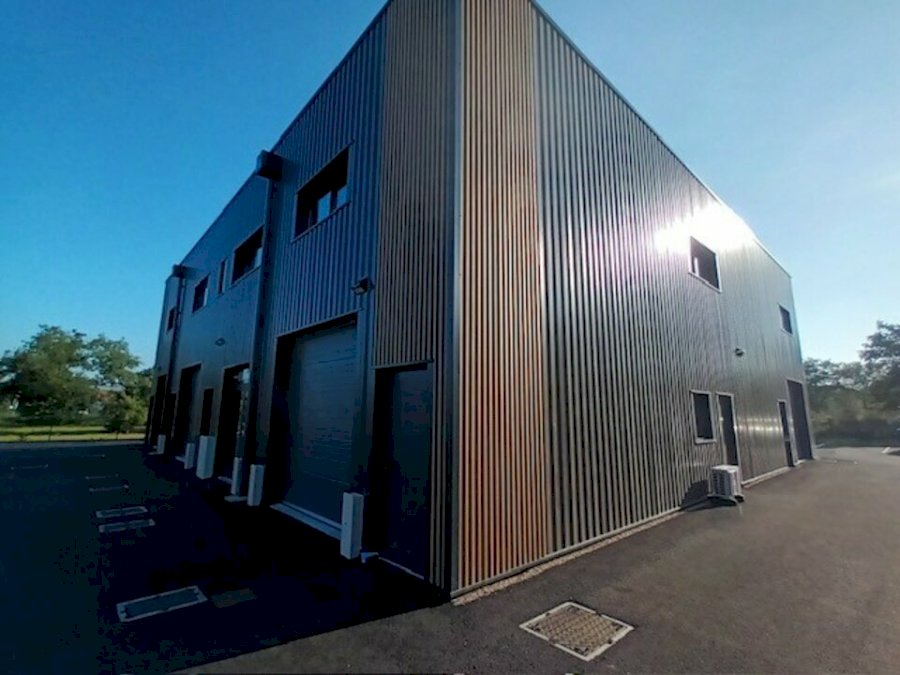 Local d'activité à louer 90 m² - Audenge